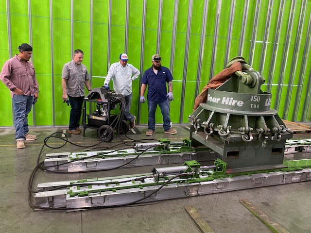The custom LGH collector ring, a specialized piece of rigging equipment for lifting heavy circular loads.