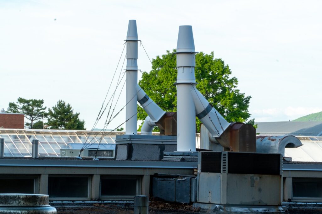 Example photo of turnbuckles supporting an HVAC system