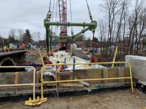 Atlantic bridge CMOD spreader frame