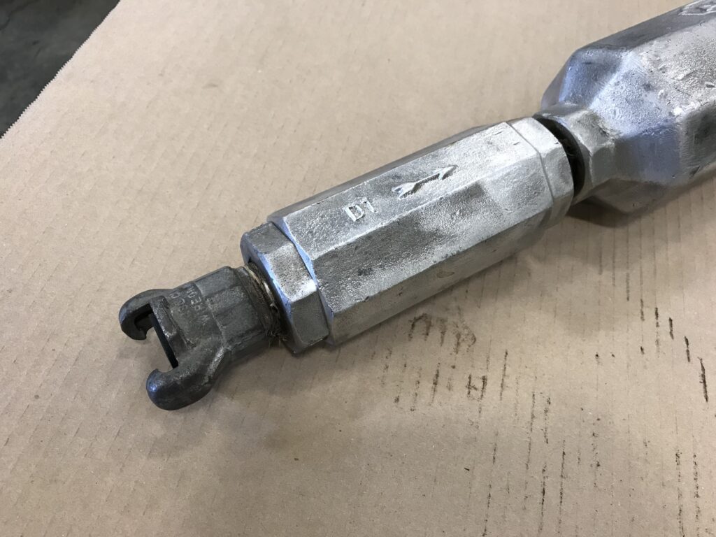 Product picture of an NPT model inline pneumatic dirt stopper from LGH.