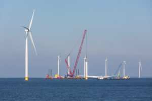 wind farm construction offshore crane lift