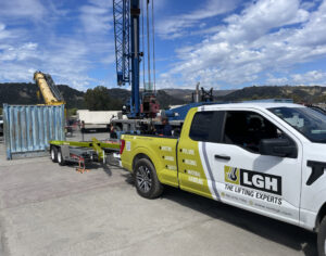 Greenfield X Beam Telescopic Spreader bar being towed with LGH truck